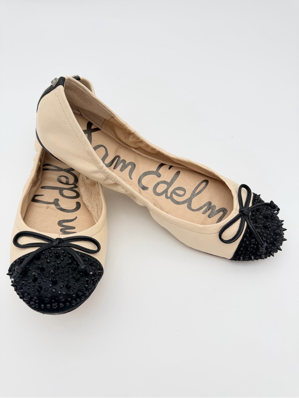 Sam Edelman Cream Ballet Flats with Black Beaded Cap Toe Size 7.5